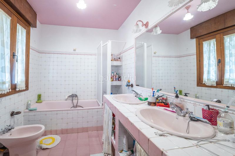 Foto f56d0665-f01b-4183-8ed5-a3153a654d58. Xalet a calle calle buenos aires (ur.el arenal) 69 a Alhendín