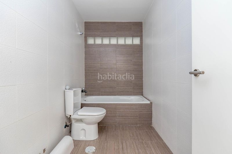Foto 06698ca6-9d2c-4a95-bdaf-545c5618e21f. Xalet amb aparcament piscina a Urbanizaciones Alhendín