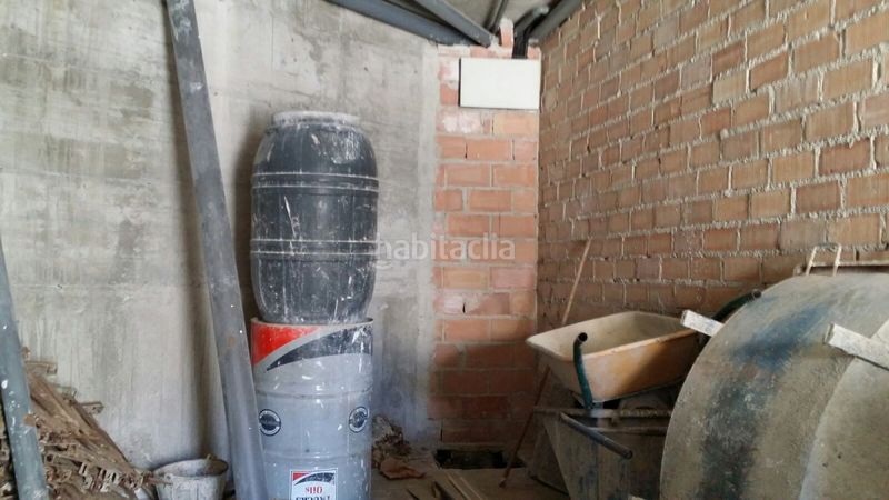 Foto b1553559-74b6-444a-8ae8-891446844486. Local comercial a Centro Salobreña