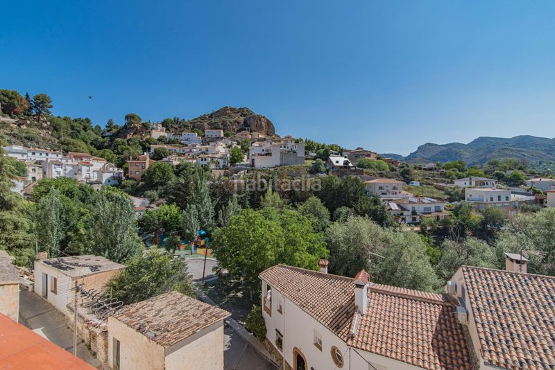 Foto 1aaae2e7-e86a-44c8-aa5c-3b80c7ae9f35. Casa aparellada amb calefacció a Quéntar