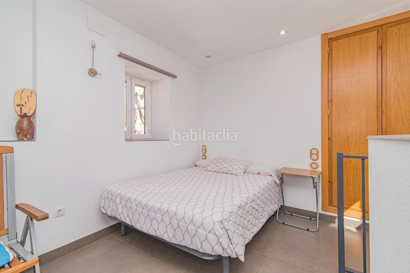 Foto 765c4784-c648-4531-a967-fd4701527dfb. Casa aparellada amb calefacció a Quéntar