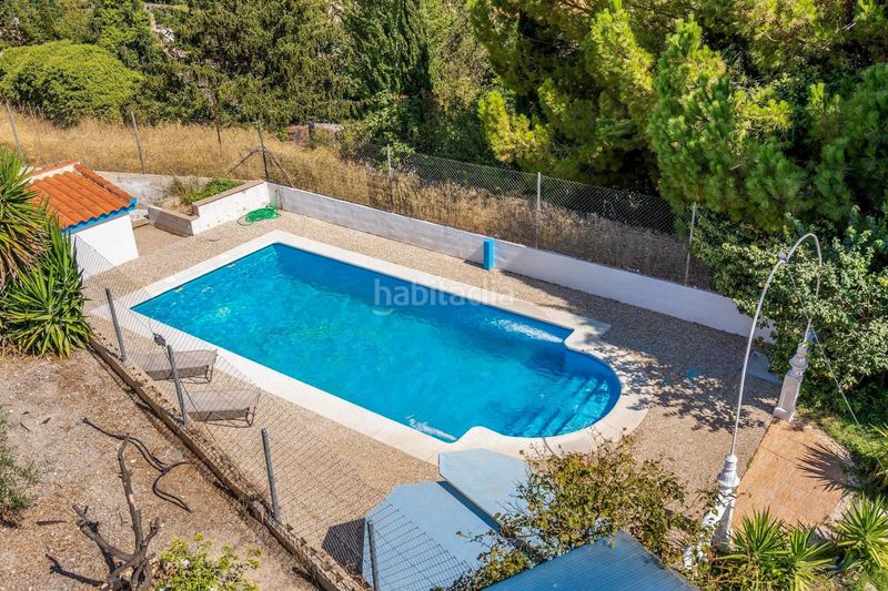 Foto 82657d39-94ab-4271-b2f3-6b4eb45f7edb. Masia amb piscina a Padul