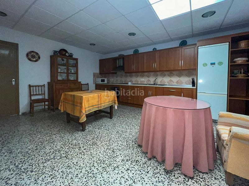 Foto 7f66eb1a-680b-48bd-9660-fb6ec44e2217. Casa amb aparcament a Dúrcal
