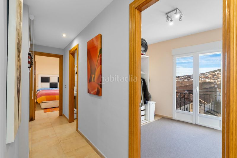 Foto 0ef95709-57de-4d91-b391-c3218061d24c. Pis amb aparcament a Padul