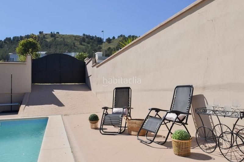 Foto 49276194-6ac9-483e-8a47-f8a336f2d949. Casa amb calefacció aparcament piscina a Albolote