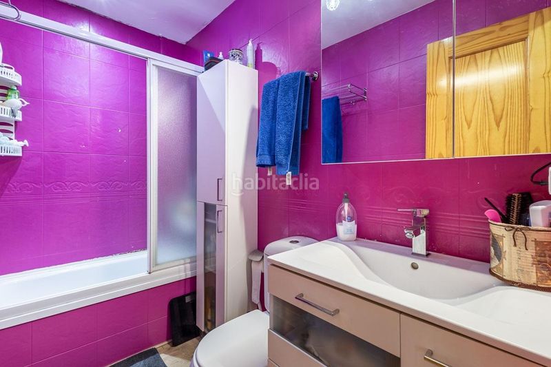 Foto 49eb99a1-83a7-499c-845c-c70d911437fe. Casa adossada amb calefacció aparcament a Ogíjares