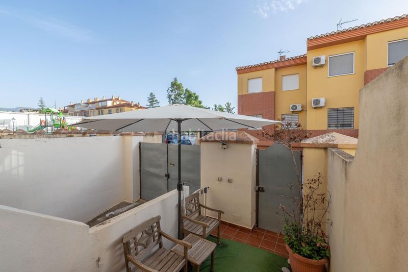 Foto 0fea06dd-0c39-4e3f-82bd-721feca8ff29. Casa adossada amb aparcament piscina a Ogíjares