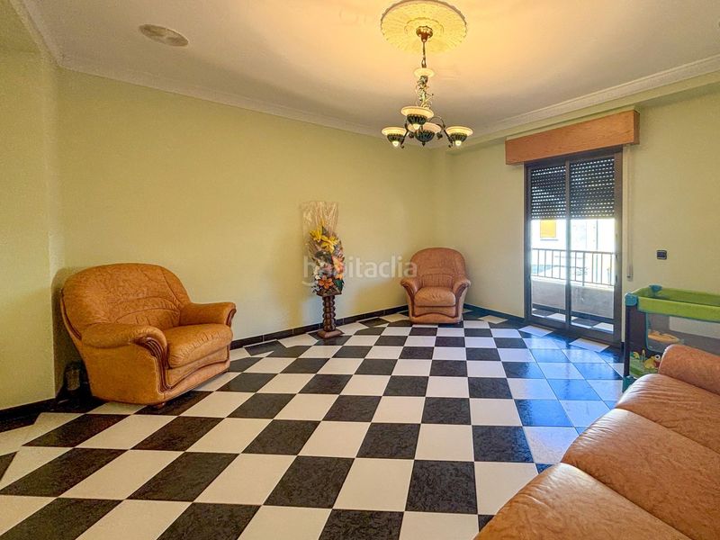 Foto 3d8417ea-a8f1-4296-b188-9c5eb30af8d5. Casa amb aparcament a Atarfe