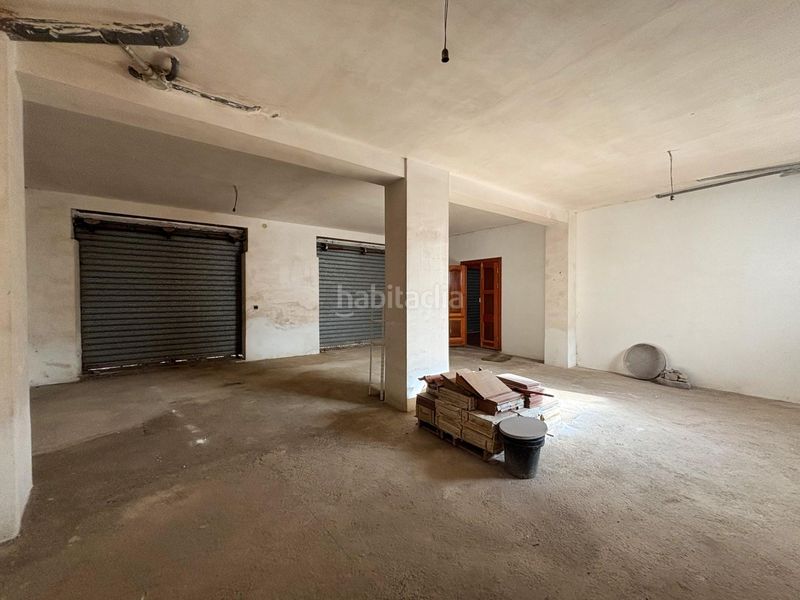 Foto 8386d771-ab5a-4e88-a297-426a333d7552. Casa amb aparcament a Atarfe