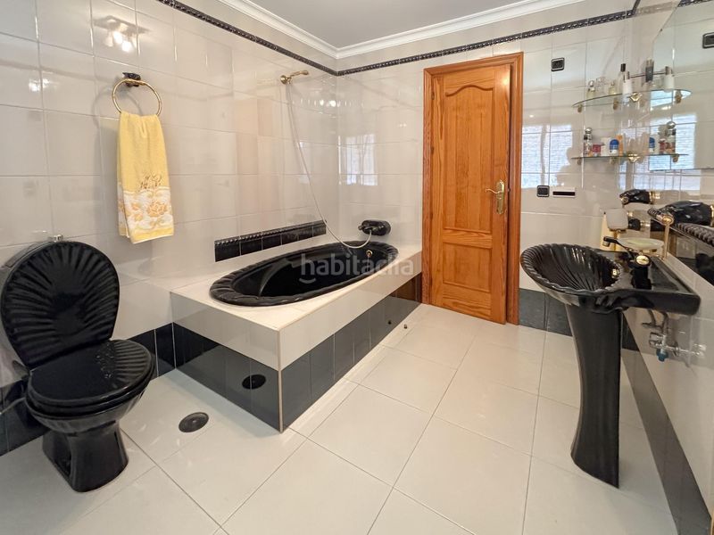 Foto de269e42-fe6d-4172-9bd0-3dcf931b454b. Casa amb aparcament a Atarfe