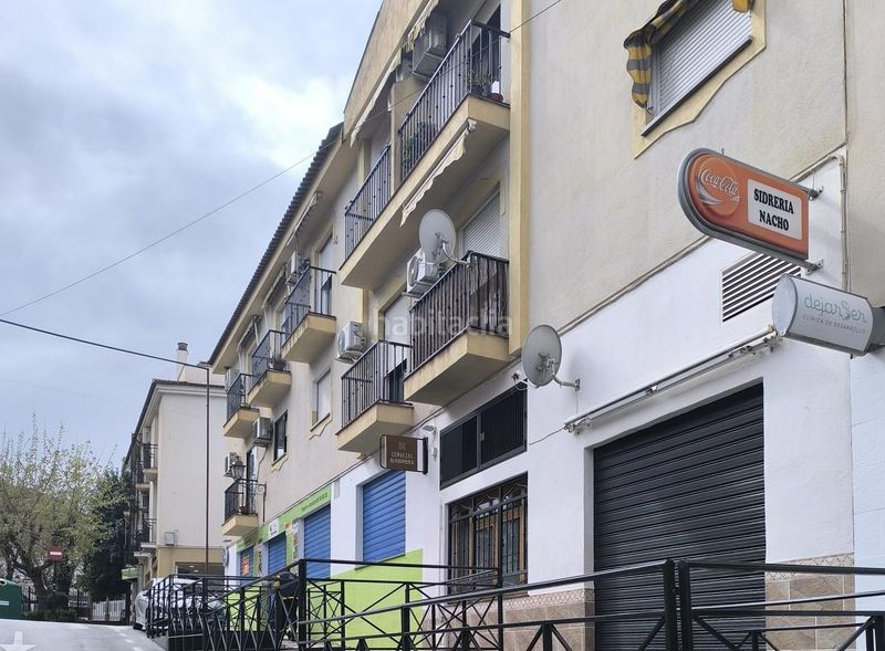 Foto 84ba4399-d9ac-4974-9dbe-88f6b2b7b0ed. Local comercial oportunidad única en la zubia, granada en Zubia (La)