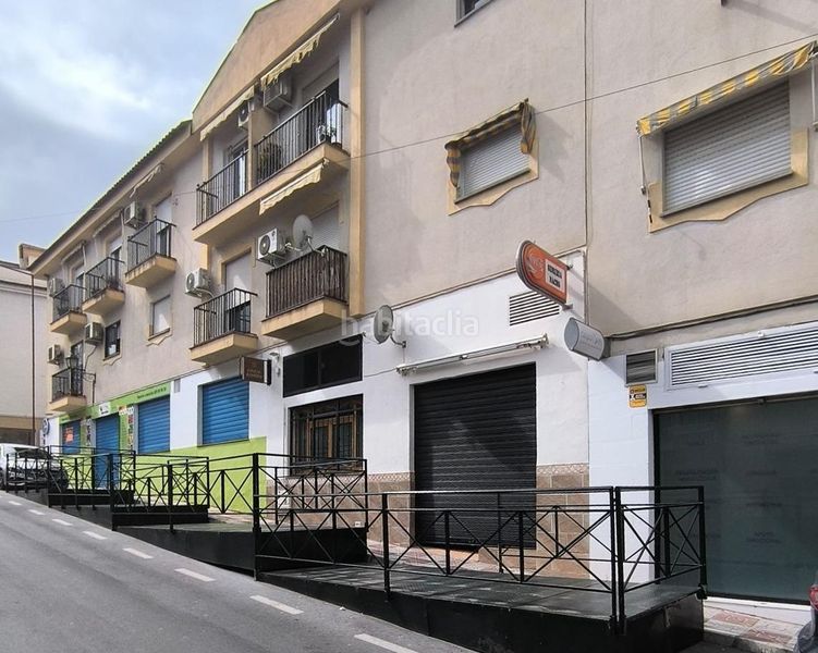 Foto a2832d2a-224d-43cc-ba7b-fd1f6effe7ca. Local comercial oportunidad única en la zubia, granada en Zubia (La)