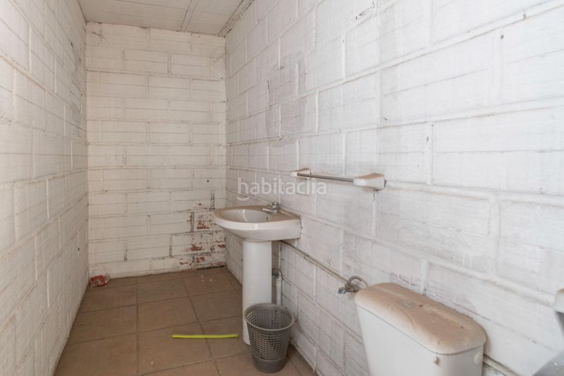Foto b49713cf-0727-45f8-9d99-dbcb524b1d2e. Nau industrial a Jun
