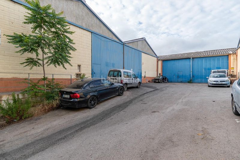 Foto cd03d7d4-161c-4659-8873-417e872d5d3f. Nau industrial a Jun