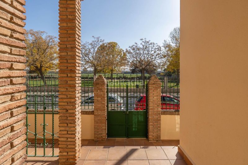 Foto a75fdbb4-c69d-4249-bf23-d0913e7a3d32. Xalet amb calefacció aparcament piscina a Santa Fe