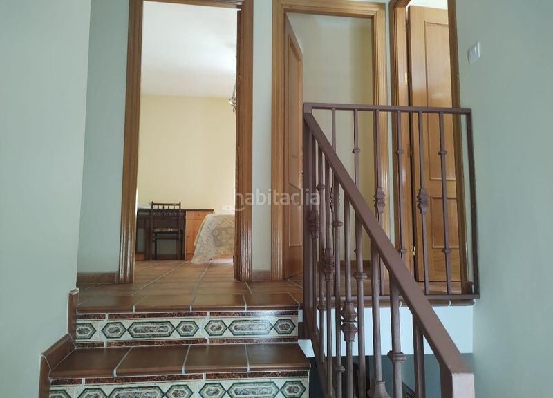 Foto 111f6123-e80f-42cc-be72-63150cf8a169. Casa adossada a Jayena