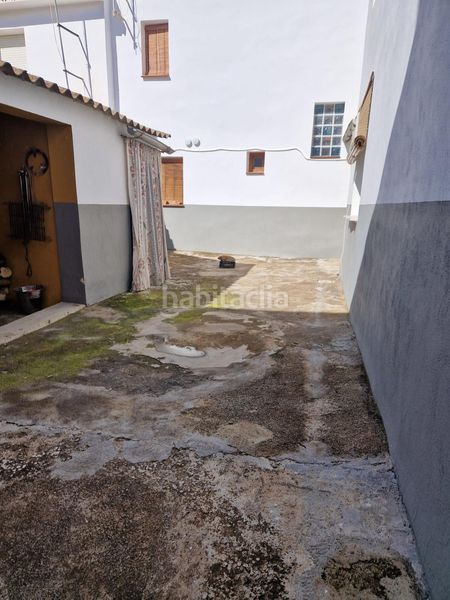 Foto fcaeabdc-df10-448e-a04b-27ab22d30cdb. Casa adossada a Jayena