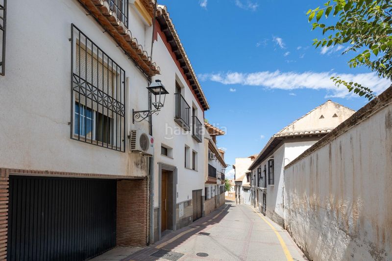 Foto f290ef2c-58a3-42e4-9f4f-b5425e89a6a0. Edificio atención inversores!!!! edificio alta rentabilidad en Zubia (La)