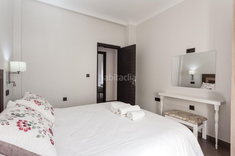 Foto 0354ebde-4950-4423-aaf7-49ed1a8f46d3. Edificio magnífica inversión!! gran edificio en pleno centro !!! en Granada