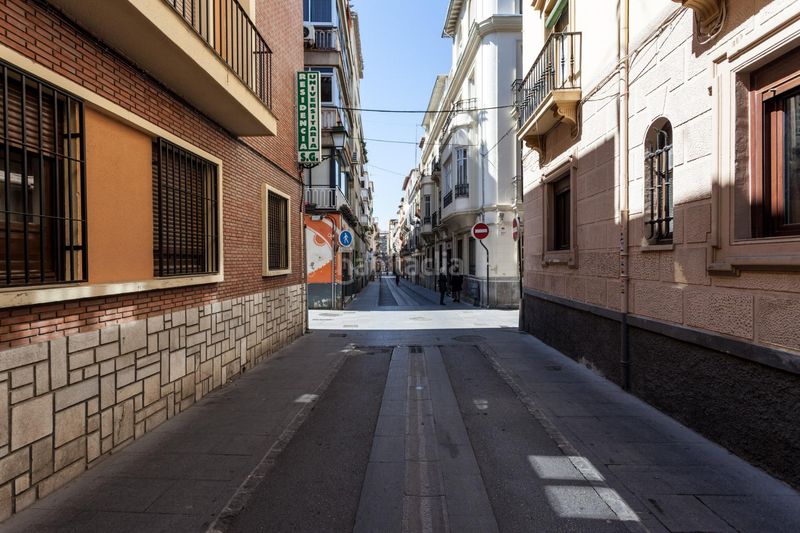 Foto ab3230d8-62e6-4b3d-908c-482adc09e82c. Edificio magnífica inversión!! gran edificio en pleno centro !!! en Granada