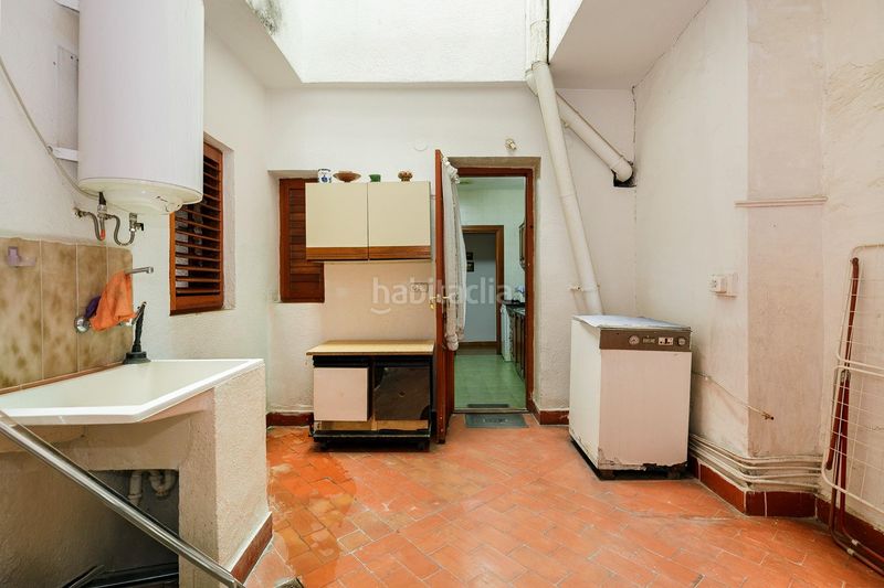 Foto 430c2515-3dc5-4a7b-aa5a-04394a3b07f0. Edifici a calle dolores 12 a Baza