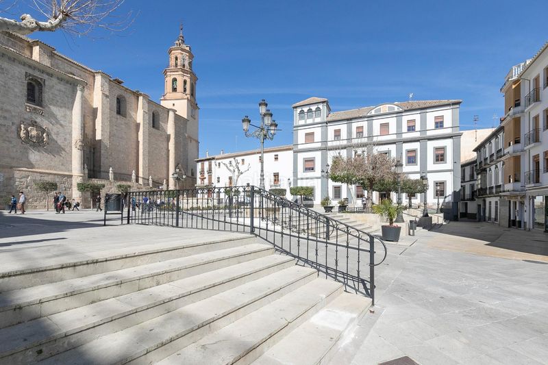 Foto 4d73f300-47b4-40da-839d-b2fc3d428e70. Edifici a calle dolores 12 a Baza