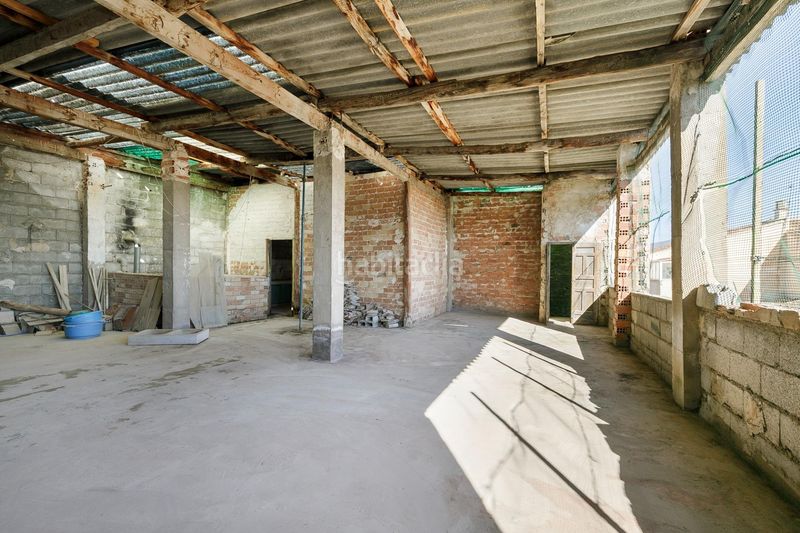 Foto 531b2608-f0f1-454a-bb5d-56c0c0a72eba. Edifici a calle dolores 12 a Baza