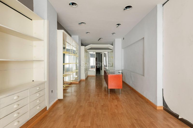 Foto a6ca1e66-4d22-41ab-87d3-603c90ca8cbb. Edifici a calle dolores 12 a Baza