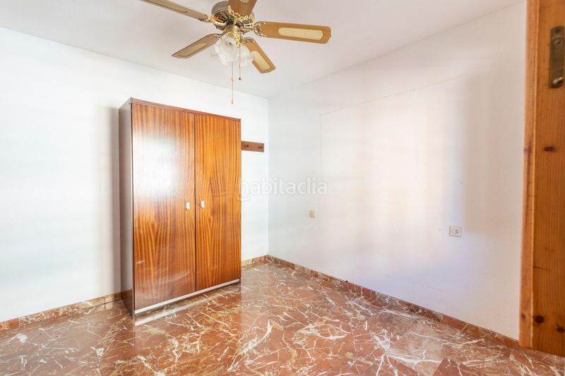 Foto e62f804d-64cc-407e-b351-3a348d97aea9. Pis a Loja