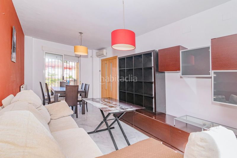 Foto f319c537-ba7b-45cd-92df-e2b555a65e84. Casa adossada amb calefacció aparcament piscina a Ogíjares