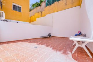 Rez-de-chaussée  Calle barranco. Piso con patio y cochera en la zubia