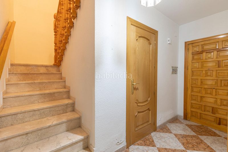 Foto 599c7182-eb09-4700-ba61-d46cb51c4393. Casa adossada amb calefacció aparcament a Maracena
