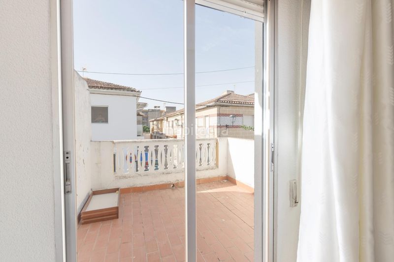 Foto b792daab-d309-41e6-ab0c-0fcb26072505. Casa adossada amb calefacció aparcament a Maracena
