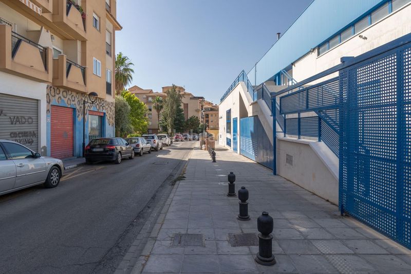 Foto 98de4b85-2be9-4676-bd60-30a0a50aa208. Local comercial a Ogíjares
