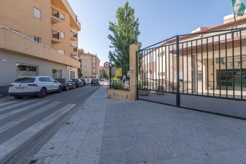 Foto d4dfc9a4-0262-43e5-b2b8-c9b50c269f70. Local comercial a Ogíjares
