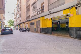 Local Comercial a Camino de Ronda 132