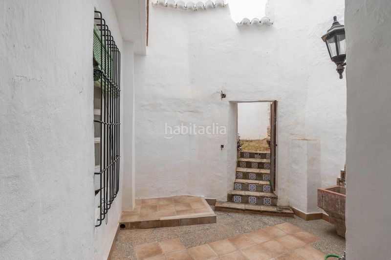 Foto a1f2b7c3-5631-410c-9857-fd472938a9a5. Casa a Almuñecar centro Almuñécar