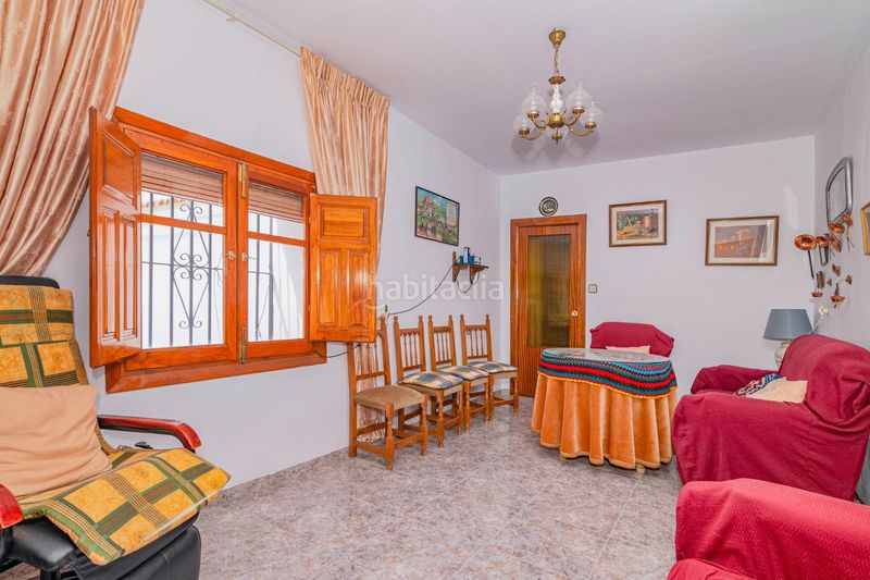 Foto 34252fcf-fc3d-4167-81eb-032e01e0d0f4. Casa a Colomera