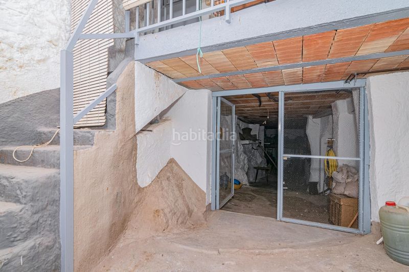 Foto 3d10708a-ad21-4080-b115-17ab095317e4. Casa a Colomera