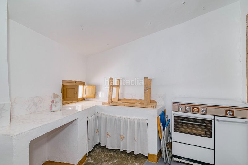 Foto f8ce1149-7b09-47ae-9a0e-f5c97a8f2f1f. Casa a Colomera