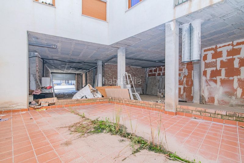 Foto 2f5cc591-2344-4885-9351-d9441258f58f. Local comercial a Ogíjares