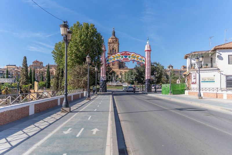 Foto ac40f1f7-319a-4ac3-bb08-7a5bb0f44276. Local comercial a Guadix