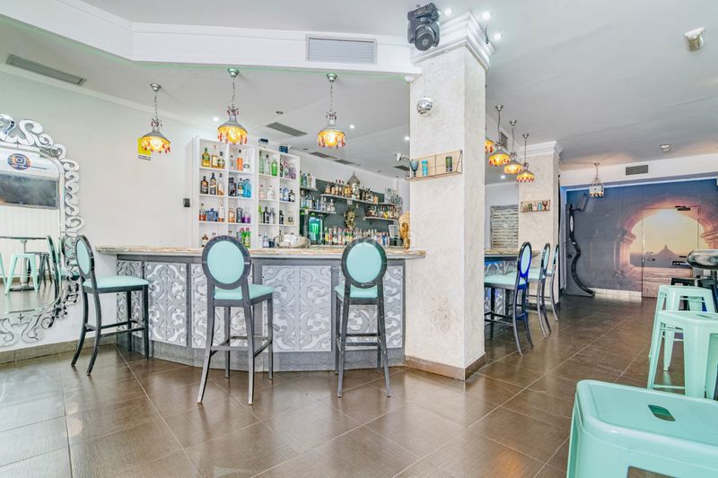 Foto b5047970-64cd-470c-960e-b0eb288b6736. Local comercial a Maracena