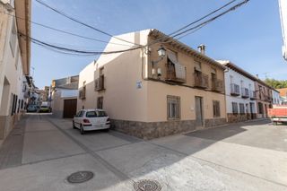 Casa  Calle carpinteros. Gran oportunidad en jayena granada, 344 m2 construidos, por solo