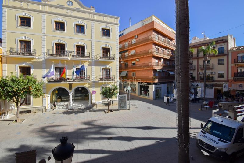 Foto 0454877b-4156-4629-a229-1f353e77f88d. Edifici a Almuñecar centro Almuñécar