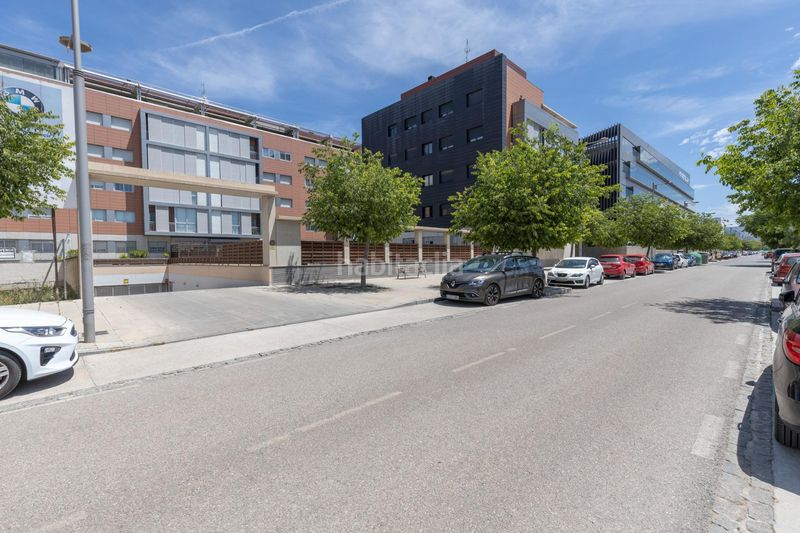 Foto d312352f-b090-4018-aa67-916f74836462. Parking voiture dans pasaje de la ciencia 1 dans San Antón Armilla