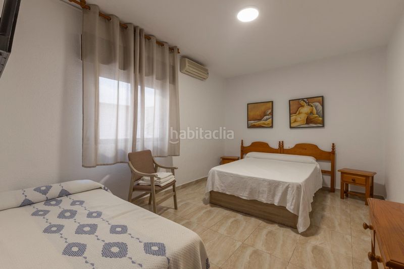 Foto 17ce4ede-9bb4-4616-8b39-65ea5fad99ac. Edifici a Motril ciudad Motril