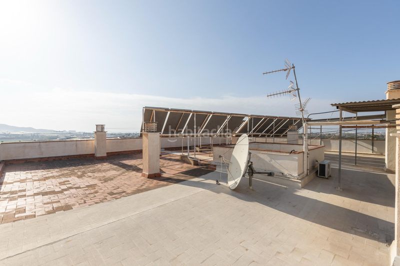 Foto 7c678a4c-d79a-4866-83d1-31e872980726. Edifici a Motril ciudad Motril