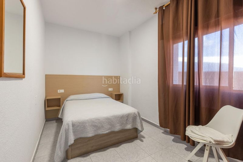 Foto faa72f42-5f5a-4764-b1be-51c957dd54e1. Edifici a Motril ciudad Motril