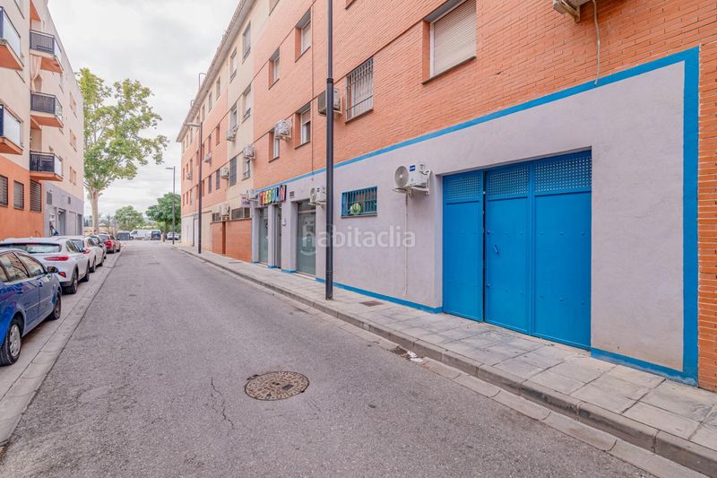 Foto 1fe70bef-705c-452d-ac67-4cb5672401ed. Local comercial a calle alhambra 2 a Santa Fe